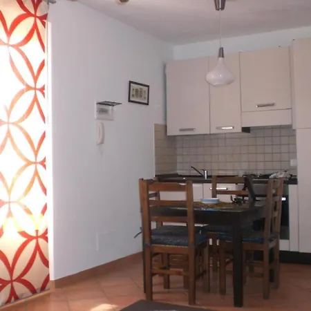 아파트 Quisisana - With Garden - Near The Beaches *
